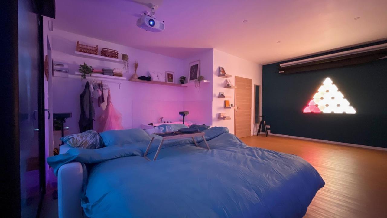Capsule Nature & Photos - Jacuzzi - Netflix & Home Cinema - Ps5 & Jeu Thun-Saint-Martin Εξωτερικό φωτογραφία