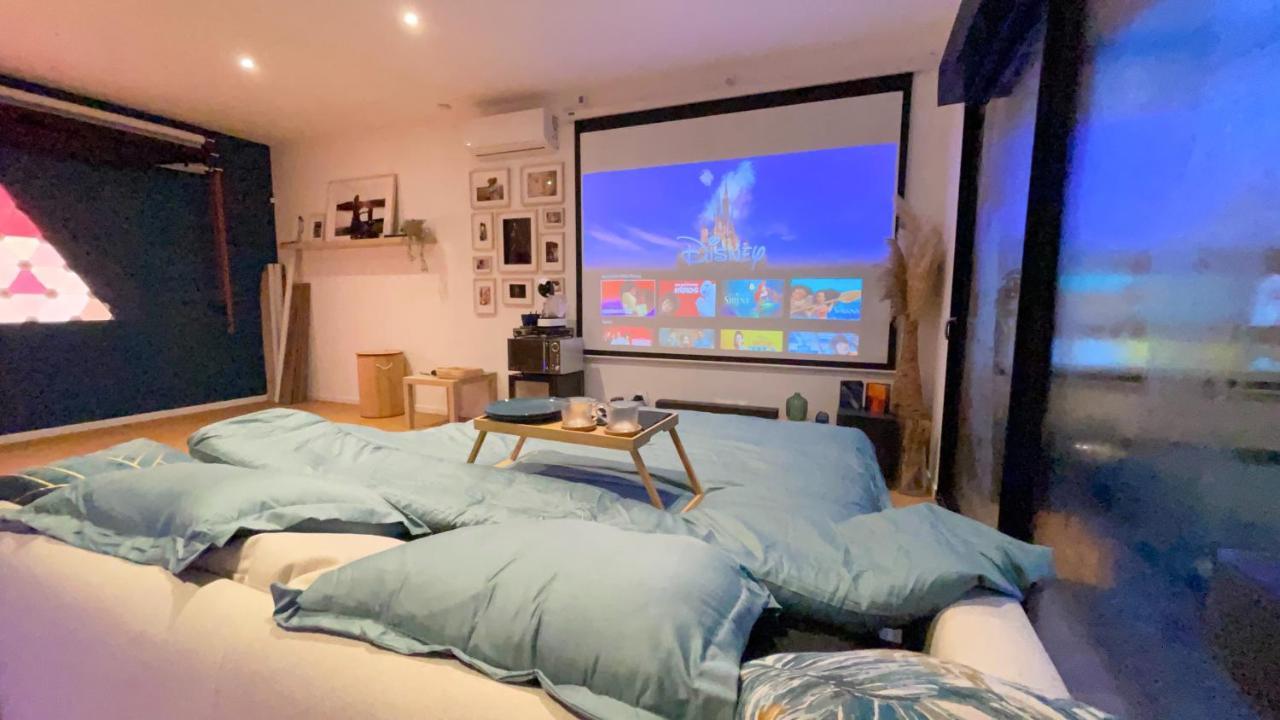 Capsule Nature & Photos - Jacuzzi - Netflix & Home Cinema - Ps5 & Jeu Thun-Saint-Martin Εξωτερικό φωτογραφία